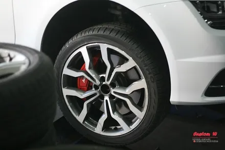블랙폴리쉬로 휠 드레스업! 아우디 A7 55TDI 다이아몬드컷팅 휠수리. / 용인 처인구