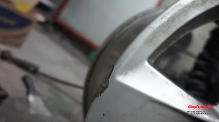 아우디 A4 A5 18인치 휠과 너무 잘 어울리는 고스트크롬 휠도색. / 용인 처인구
