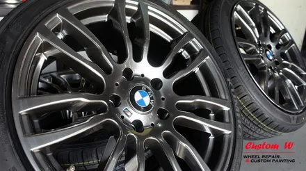 BMW 118D 18인치 고스트크롬 휠도색 + 금호 마제스티 225 40 18 타이어교체. / 용인 처인구