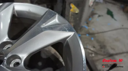 렉서스의 하이브리드 SUV NX300H 다이아몬드컷팅 휠수리로 블랙폴리시 휠 만들고 레드 캘리퍼도색. / 용인 처인구