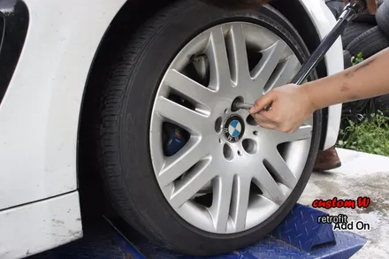 BMW 428I 컨버터블과 잘 어울리는 블랙유광 휠도색.(휠 상처수리 후 도색) / 용인 처인구