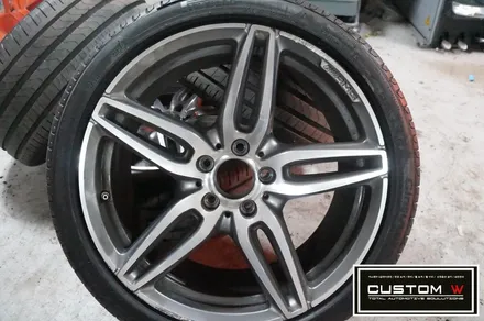 벤츠 E220D 쿠페 (C238) 휠상처 수리후, 블랙유광 휠도색 수입차 벤츠 휠수리 커스텀W. / 용인 처인구