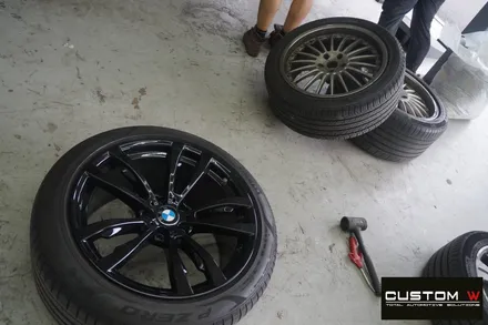 BMW X6 휠 상처 수리 후, 블랙 유광 휠도색, 부식 녹 제거 후, 캘리퍼 도색. / 용인 처인구