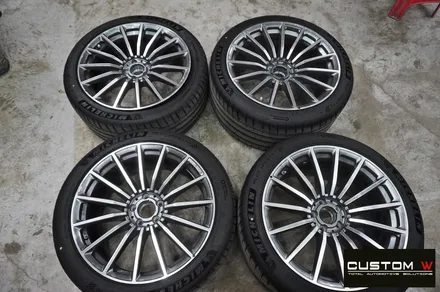 친구와 같이! 벤츠 GT43 AMG 블랙유광 휠 도색, 골드 캘리퍼 도색 (화이트 차량) / 용인 처인구