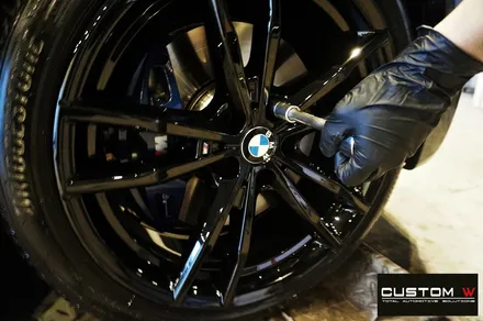 BMW G20 330i M패키지 블랙유광 휠도색 / 용인 처인구