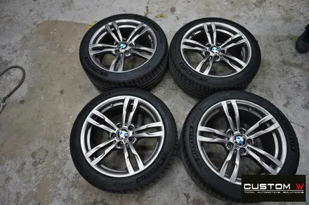 BMW 320i M패키지 블랙유광 휠도색 + 허브 방청 레드 캘리퍼 도색 / 용인 처인구