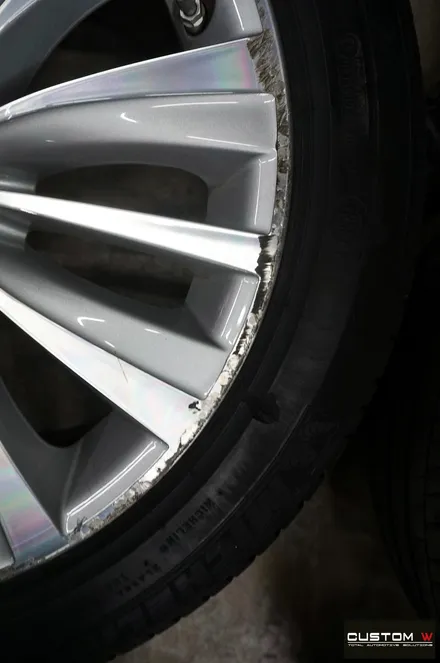 BMW 5GT 휠 상처 수리 후 고스트 크롬 휠도색 / 용인 처인구