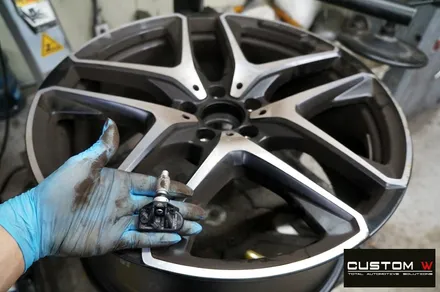 벤츠 GLE53 AMG 다이아몬드 컷팅 휠복원 + 레드 캘리퍼 도색 CUSTOMW / 용인 처인구