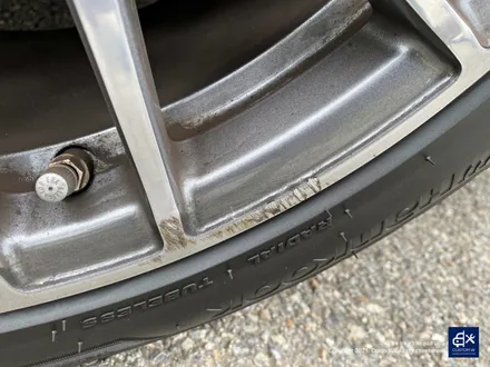 벤츠 C63 AMG 휠수리 후 블랙실버 유광 투톤 휠도색 / 용인 처인구