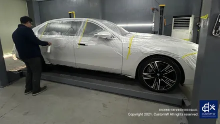 와_! 이게 플렉스다_! 전기차 럭셔리 세단 BMW I7 블루 캘리퍼 도색 고객과의 소통을 중요시하는 커스텀 W (feat. 훈훈한 카톡 내용 캡처 ) / 용인 처인구