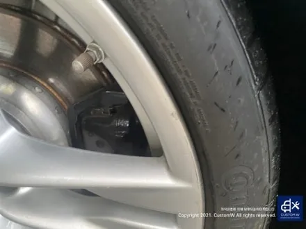 BMW 640D 20인치 휠 상처 수리 후, 고스트 크롬 휠 도색 그리고 블루 캘리퍼 도색까지_! / 용인 처인구