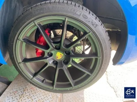 재방문 고객 포르쉐 718 박스터 4.0 GTS 휠 상처 수리 후, 복원 도색 / JET BLACK 제트 블랙 ( 무광 검정 휠 도색) / 용인 처인구