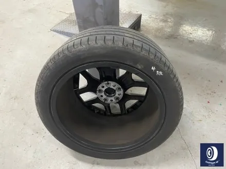 BMW G70 740D 기존 고객 재방문_! / 휠 상처 수리 후, 블랙 유광 휠 복원 도색 / 용인 처인구