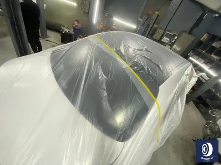 벤츠 W213 E300 18인치 블랙 유광 휠도색 + 지저분한 캘리퍼 부식 및 분진 제거 후, 깔끔하게 레드 컬러 캘리퍼 도색 (feat. 블랙 휠 캡 교환까지_!) / 용인 처인구