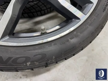 BMW 420i 타 업체 잘못된 휠 수리 도색 이력 / 약품 박리 (기존 페인트 제거) 후, 블랙 유광 휠도색 / 용인 처인구
