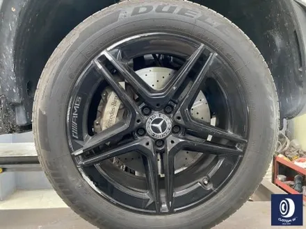 재방문 고객 차량_! / 벤츠 GLC 300E 휠 상처 수리 후, 하이그로시 블랙 (검정 유광) 휠 복원 도색 / 용인 처인구