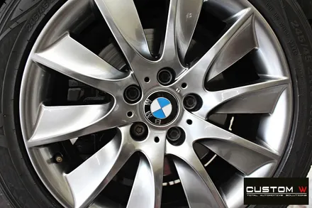 BMW F10 528i 터빈휠 수리 후 고스트 크롬 휠도색 + 심각한 부식 제거 후 블랙 캘리퍼 도색 / 용인 처인구