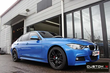 BMW 320i 휠 상처 수리 후 블랙유광 휠도색 + 레드 캘리퍼 도색 / 용인 처인구