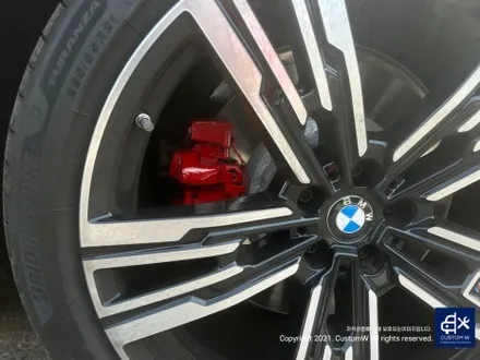 플래그십 전기차 / 럭셔리 대형 세단 BMW I7  레드 캘리퍼 도색 / 용인 처인구