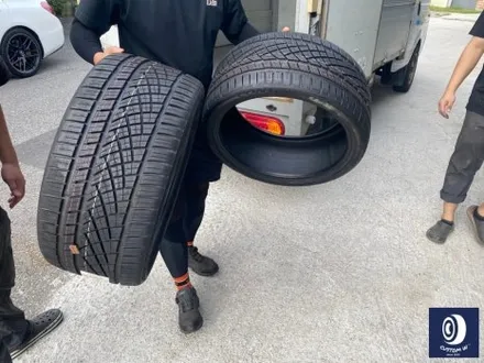 벤츠 W213 E43 AMG 휠 상처 수리 후 사틴 블랙 (무광 검정 / 매트 블랙) 휠 복원 도색 + 카본 세라믹 골드 캘리퍼 도색 / 용인 처인구