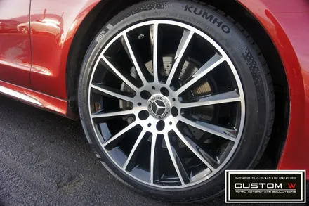 벤츠 CLS 250 상처 심한 휠 다이아몬드 컷팅 휠수리 , 운전석 리어휀더, 범퍼 판금도색 외형복원 작업까지 한번에_! 원스탑 토탈 솔루션 커스텀W / 용인 처인구