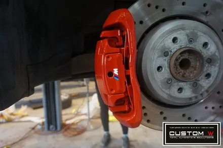 BMW E92 M3 잘못된 휠수리도색이력 박리후, 블랙유광 휠도색 그리고 레드 캘리퍼도색 작업까지.! 커스텀W / 용인 처인구