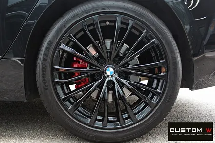 BMW 신형 3시리즈 G20 320d 블랙유광 휠도색 + 레드 캘리퍼 도색 / 용인 처인구