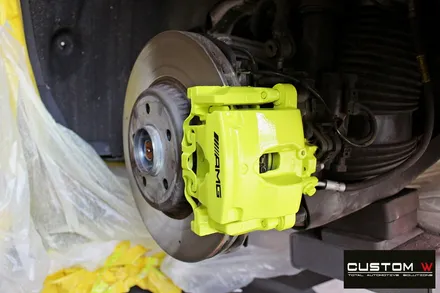 벤츠 GLC300 블랙유광 휠도색 + 분진 제거 후 애시드 그린 형광 캘리퍼 도색 / 용인 처인구