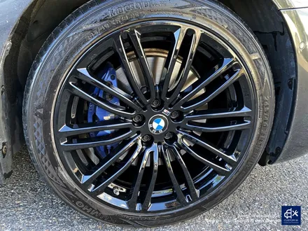 BMW G30 530e 664M 휠수리 후 블랙유광 휠도색 / 용인 처인구