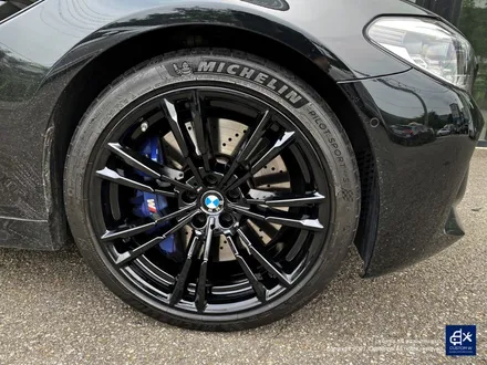 BMW F90 M5 706M 휠수리 후 블랙유광 휠도색 / 용인 처인구