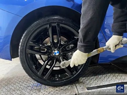 BMW 118d 휠수리 후 블랙유광 휠도색 / 용인 처인구
