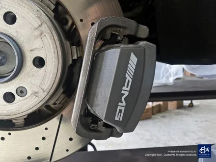 벤츠 GLE53 AMG 잘 못된 휠수리 박리 제거 후, 블랙유광 휠도색 + 레드 캘리퍼 도색 / 용인 처인구