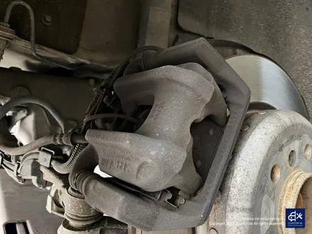 BMW F10 520d 19인치 휠수리 후 블랙유광 휠도색 + 레드 캘리퍼 도색 / 용인 처인구