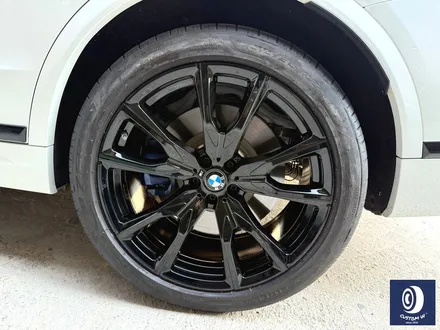 BMW M60i 755M 22인치 휠 상처 수리 후,  제트 블랙 휠 복원 도색 / 용인 처인구