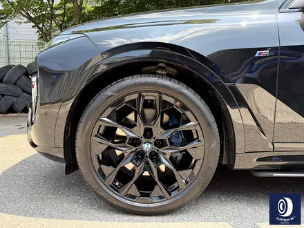 BMW X7 40i 22인치 913M 휠 상처 수리 후, 제트 블랙 / 하이그로시 블랙 (검정 유광) 휠 도색 / 용인 처인구
