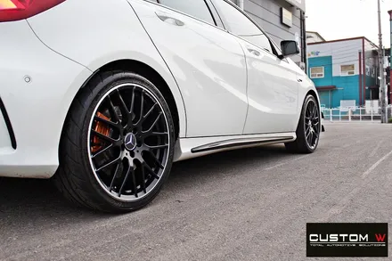 벤츠 A45 AMG 무광 블랙실버 투톤 휠 + 골드 캘리퍼 도색 / 용인 처인구