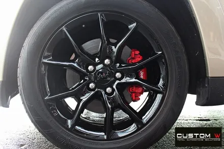 지프(JEEP) 그랜드 체로키 블랙유광 휠도색 + 레드 캘리퍼 도색 / 용인 처인구
