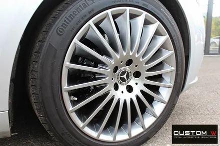 벤츠 S350 휠 상처 수리 후 고스트 크롬 휠도색 + 블랙 캘리퍼 도색 / 용인 처인구