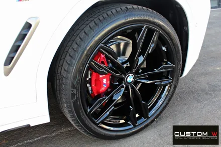 BMW G02 신형 X4 M40i 21인치 블랙유광 휠도색 + M 스포츠 브레이크 레드 캘리퍼 도색 / 용인 처인구