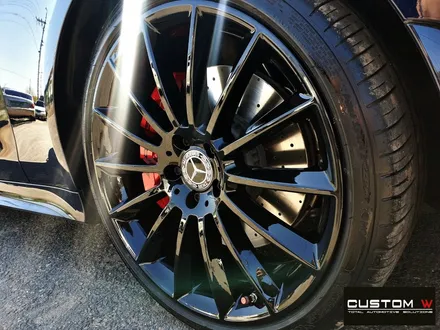 벤츠 CLS450 블랙유광 휠도색 + 레드 캘리퍼 도색 / 용인 처인구