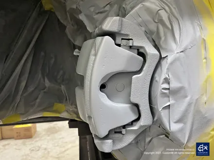 부식도 제거하고...BMW G20 320i 휠수리 후 블랙유광 휠도색 + 블루 캘리퍼 도색 / 용인 처인구