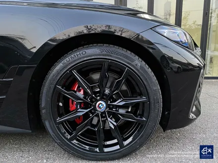 BMW i4 M50 휠수리 후 블랙유광 휠도색 / 용인 처인구