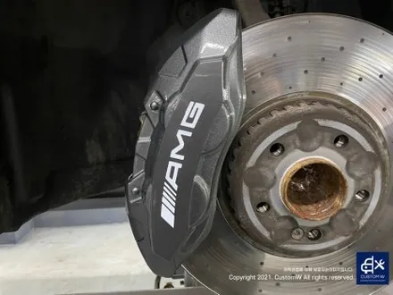 벤츠 E300 AMG LINE 19인치 별휠 상처 수리 후, 다이아몬드 커팅 복원 그리고 건메탈 그레이 캘리퍼 도색 작업까지. / 용인 처인구