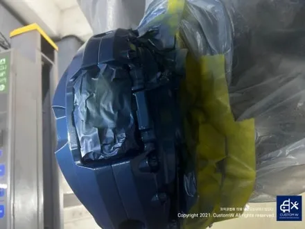 후기글 작성해 주신 고객님의 차량_! BMW G05 X5 45e 휠 상처 수리 후, 블랙 유광 휠도색 그리고 부식 녹 제거 및 방지 블루 캘리퍼 도색 작업까지_! / 용인 처인구