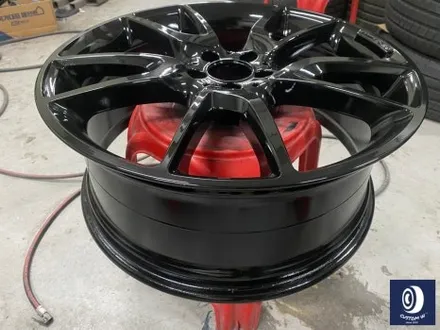 벤츠 GLC43 AMG 21인치 휠 상처 수리 후, 블랙 유광 휠 도색 + 건메탈 그레이 캘리퍼 도색 / 용인 처인구