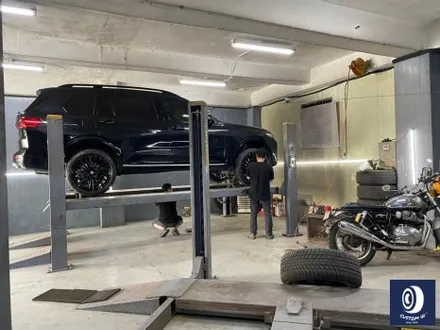 BMW X7 22인치 757 타 업체 휠 수리 도색 불량 재작업 / 약품 박리 후, 하이그로시 블랙 (검정 유광) 휠도색 / 용인 처인구