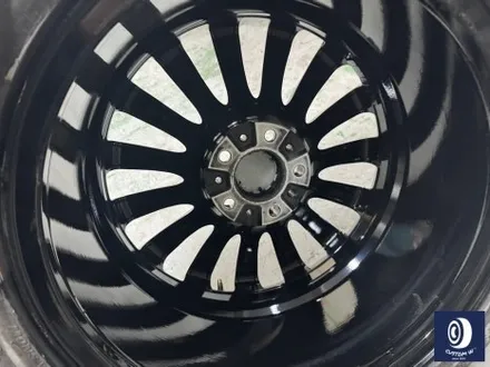 BMW F02 750LI 휠 상처 수리 후, 블랙 유광 휠도색 / 용인 처인구