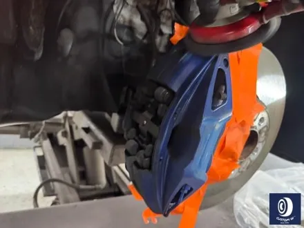 BMW 420i 860M 휠 상처 수리 후, 블랙 유광 휠도색 ( 20개 플라스틱 커버 포함) + 레드 캘리퍼 도색 / 용인 처인구