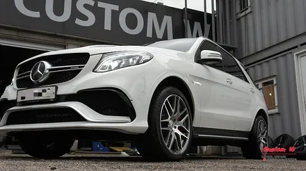 ML의 후속 벤츠 GLE 63AMG 다이아몬드컷팅 휠수리, 63S AMG 캘리퍼처럼 레드로 캘리퍼도색. / 용인 처인구