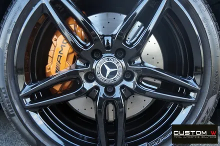벤츠 W213 E300 AMG LINE 블랙 유광 휠도색, 캘리퍼 도색. / 용인 처인구
